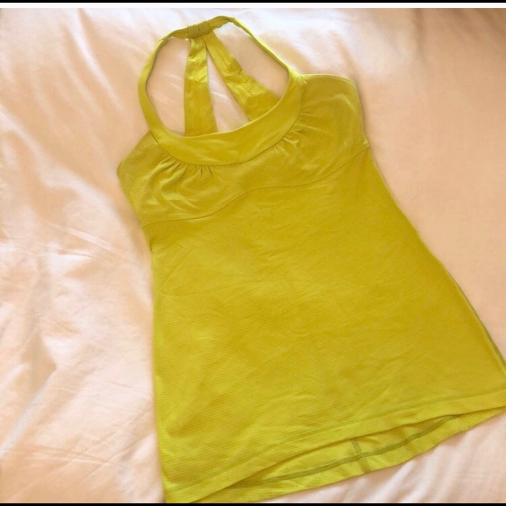 Lululemon lime tank with built in adjustable bra